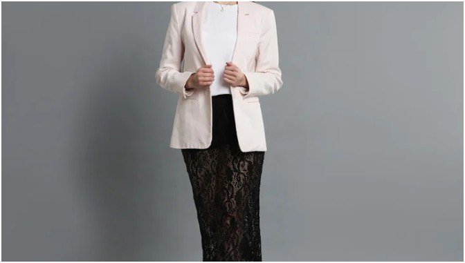 What Are The Best Outfit Formulas That Always Work?